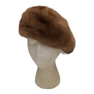 Blond Ladies Mink Fur Hat.